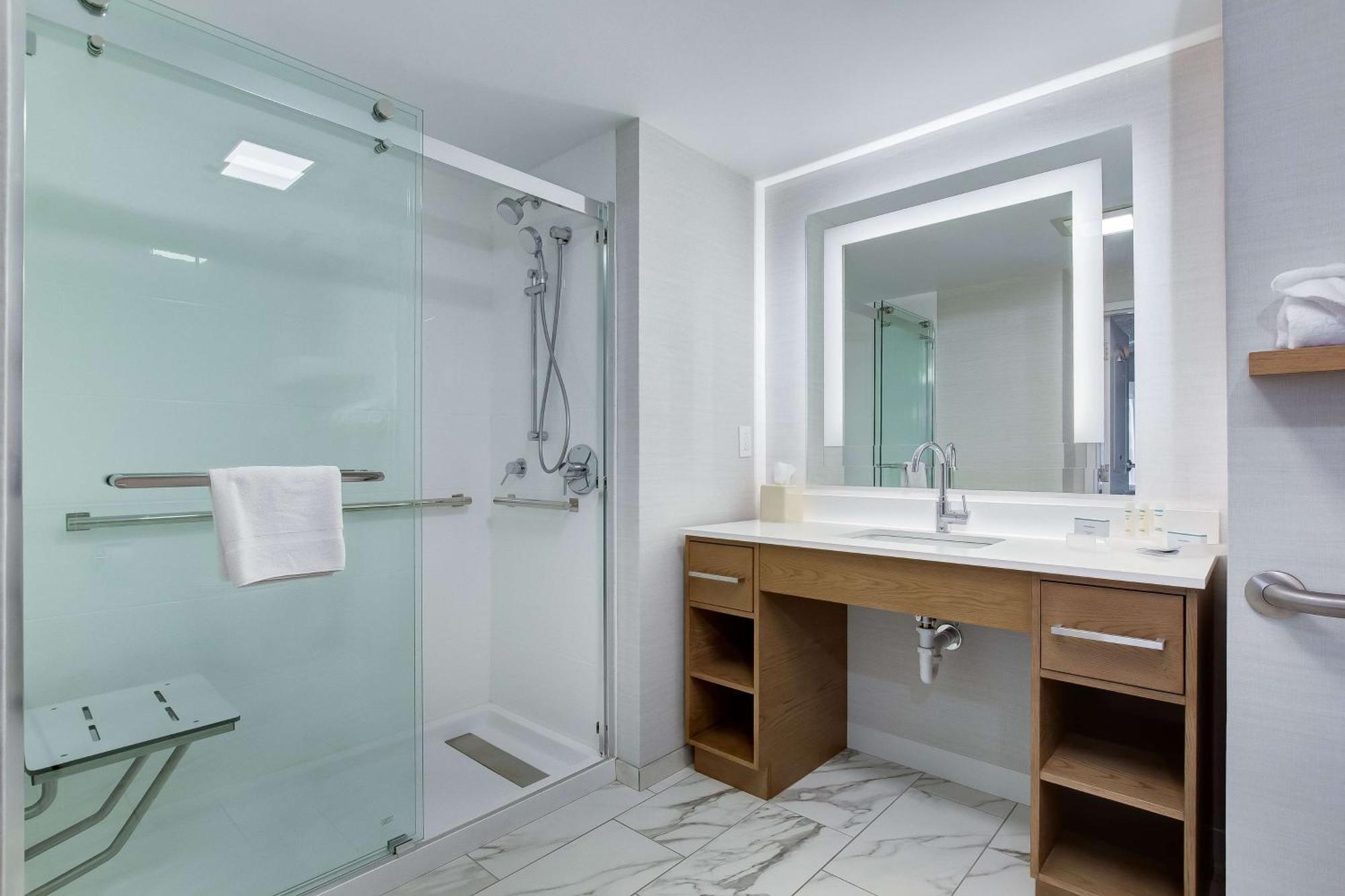 Homewood Suites By Hilton Louisville-East Buitenkant foto